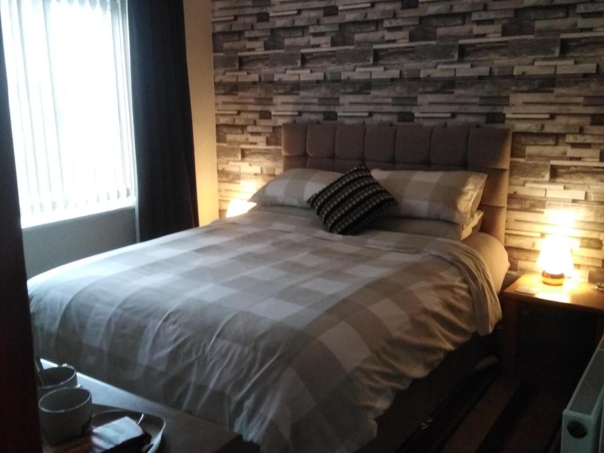 Bed and Breakfast 24 Fairfield Road Uttoxeter Zewnętrze zdjęcie